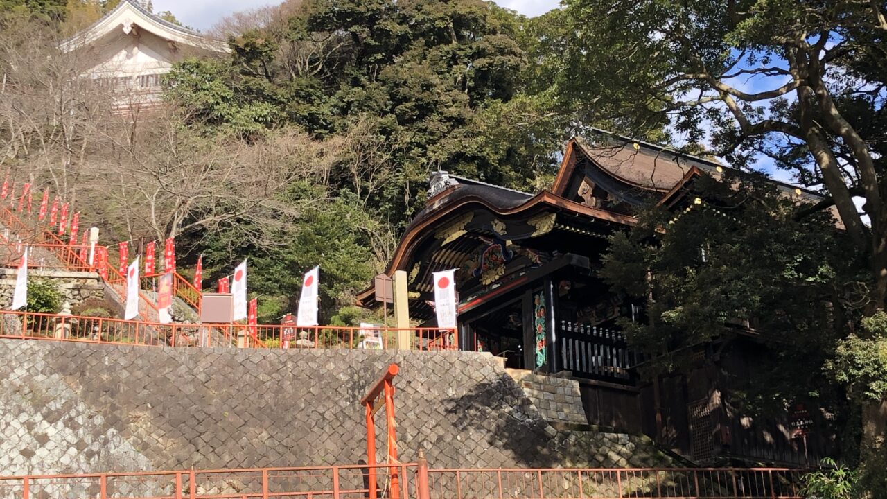 お金って美しい 竹生島の宝厳寺の唐門が修復されていて感動した話 パクスルーナ Paxluna 占星術 星読み ホロスコープに関するブログ
